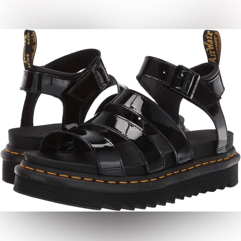 NIB DOC MARTEN PATENT BLACK BLAIRE PLATFORM SANDALS ✨